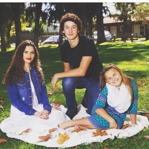 Meet your Posher, Marisa